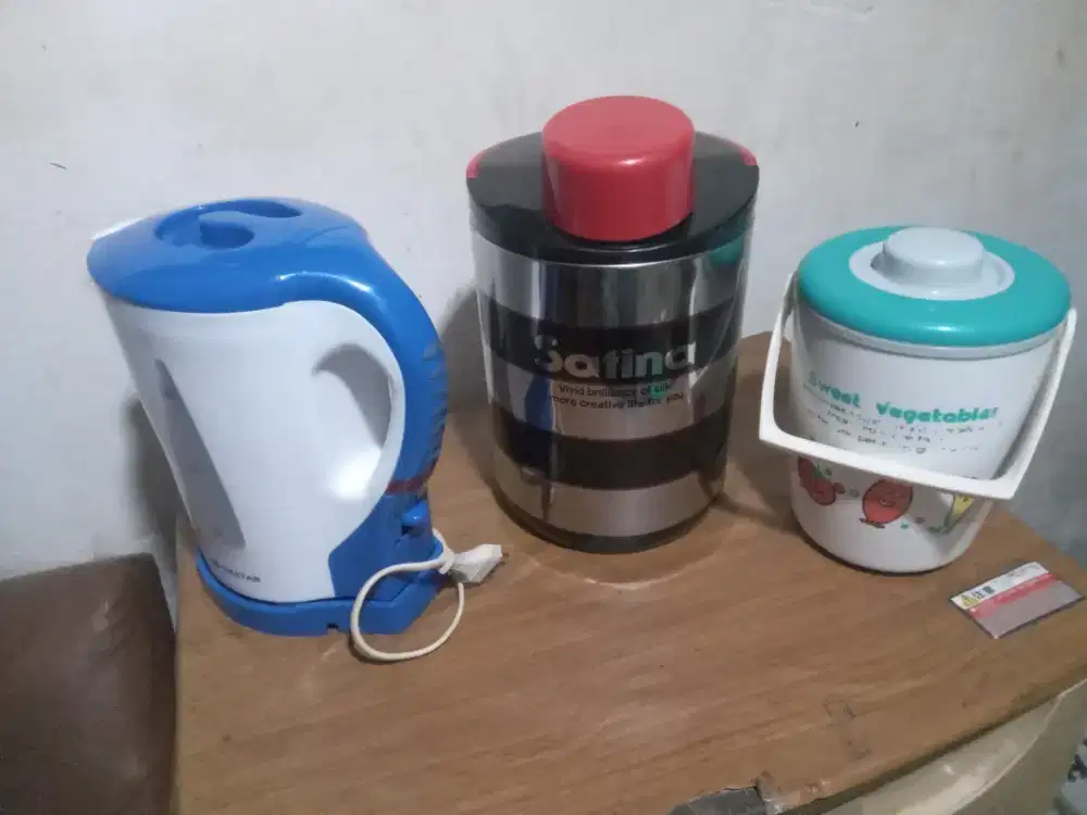 Alat makan BARU Teko Termos Listrik