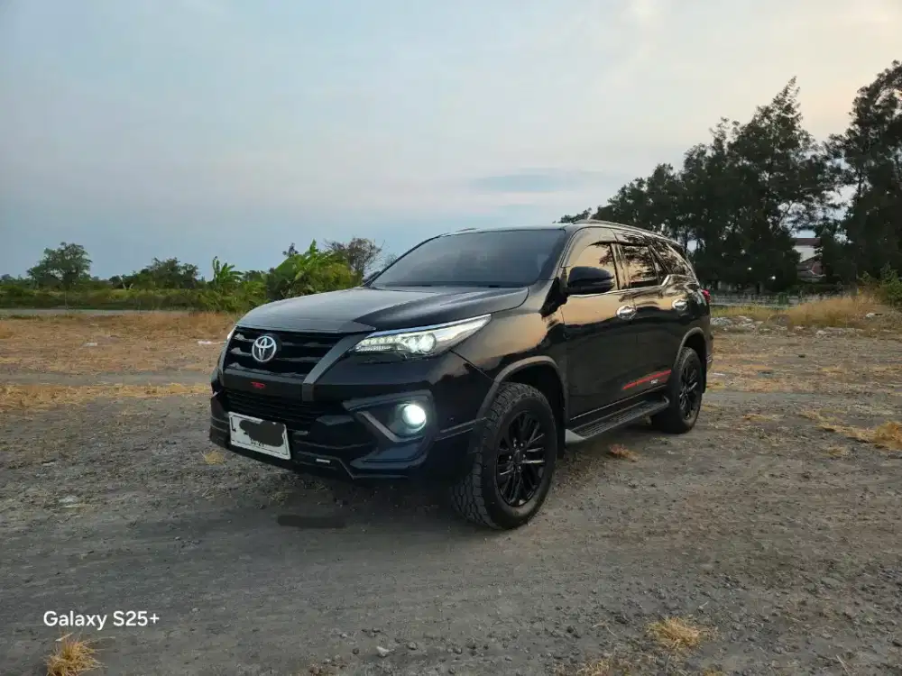 Murah !! Fortuner VRZ TRD tgn1