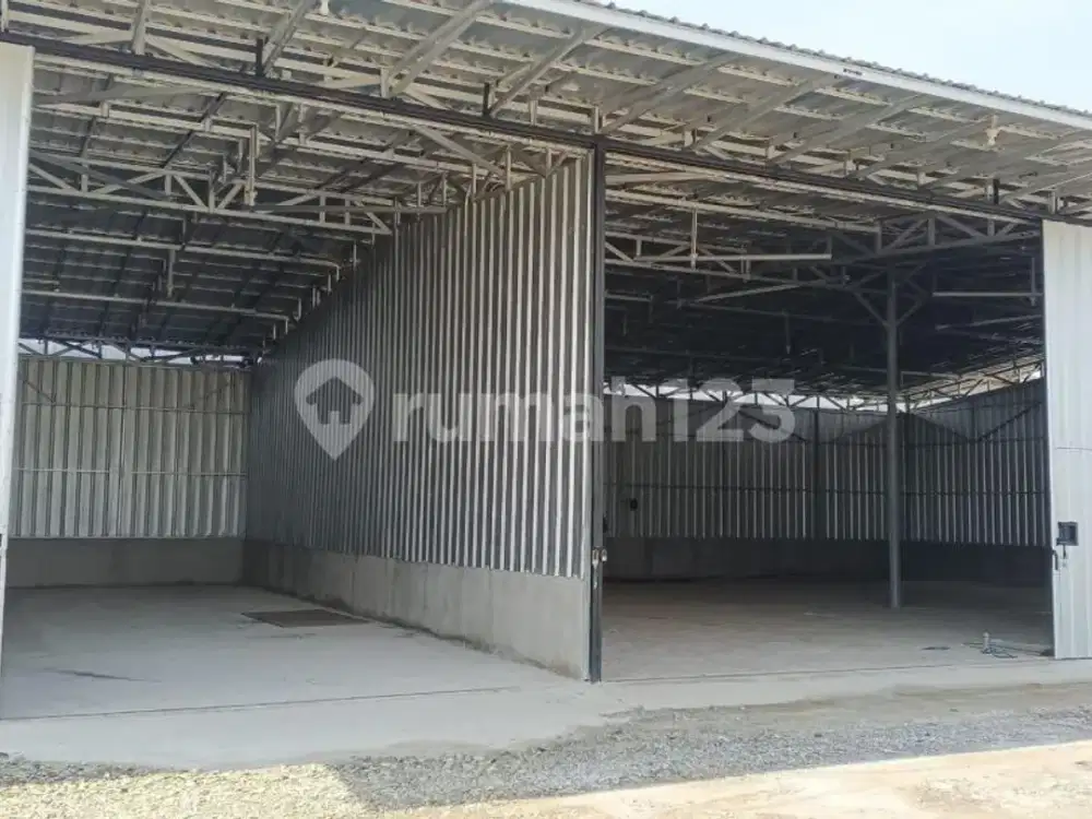 Disewakan Gudang & Kavling - Komplek Pergudangan Rorotan Gudang Disewa Rorotan Akses Fuso & Double Wing Strategis