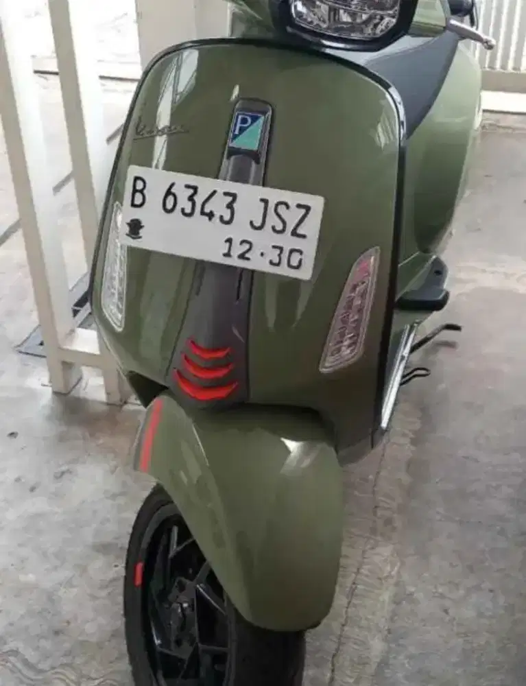 Di jual vespa sprint s abs 2025 Ahir pajak idup