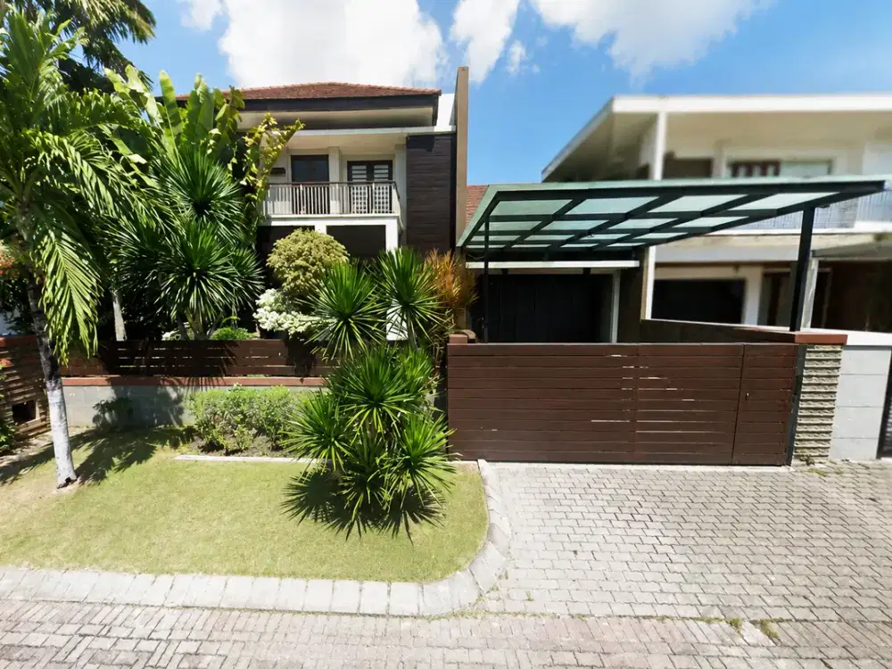 Graha Family Modern Tropis Surabaya Barat Semi Furnish