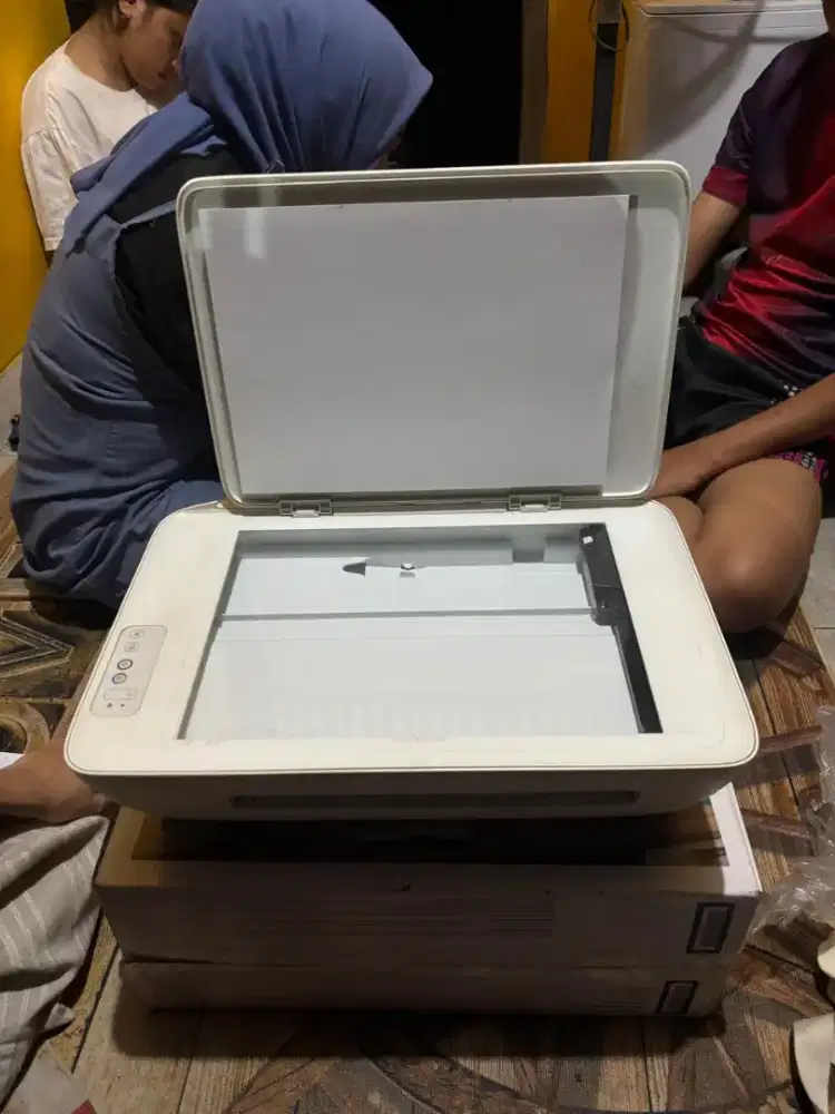 Mesin myltyfungsi Hewlett Packard