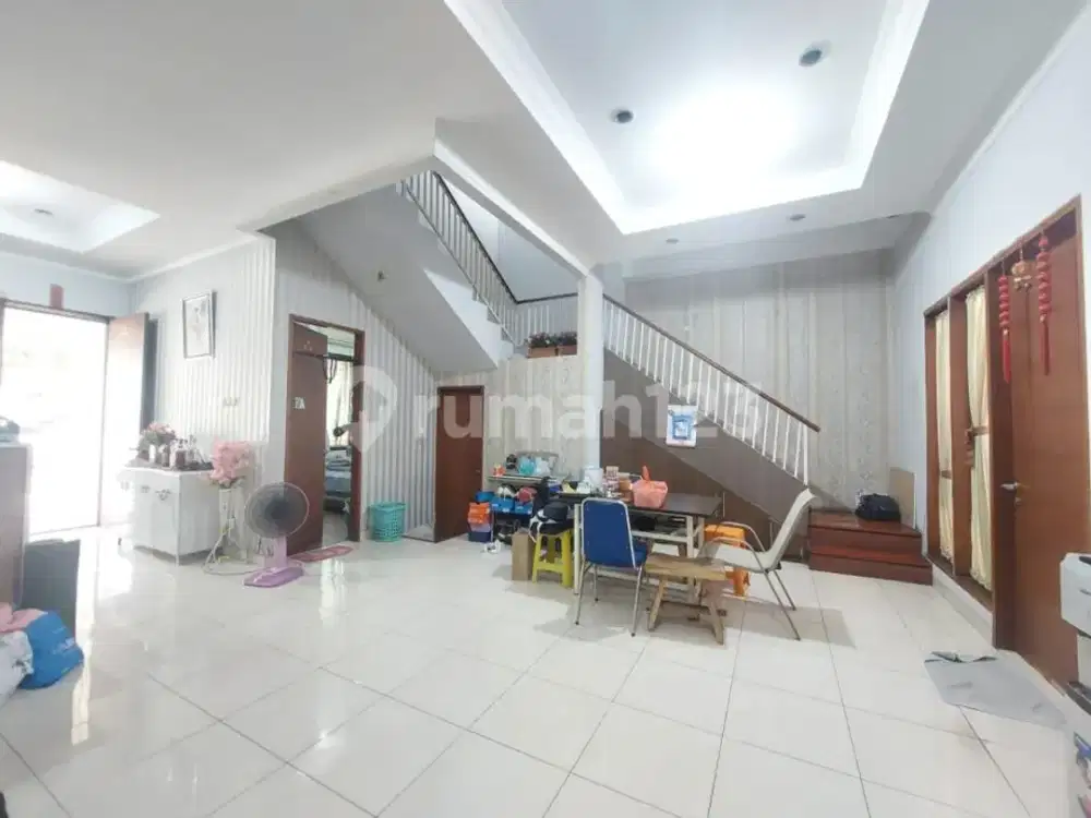 Di Jual Rumah Bagus 2 Lantai di Cluster Heliconia Lebar 10X20 di Harapan Indah Bekasi Barat