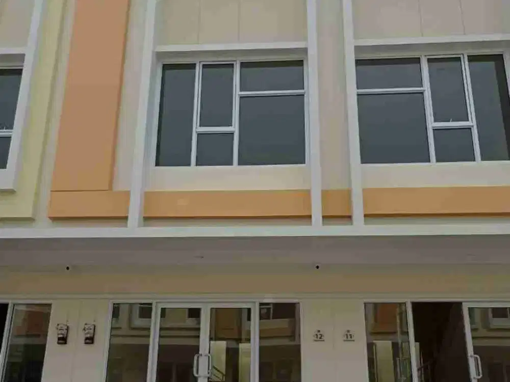 Disewakan Ruko 2 Lantai di Pisa Grande Gading Serpong