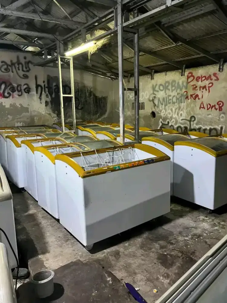 Freezer sleding 330L