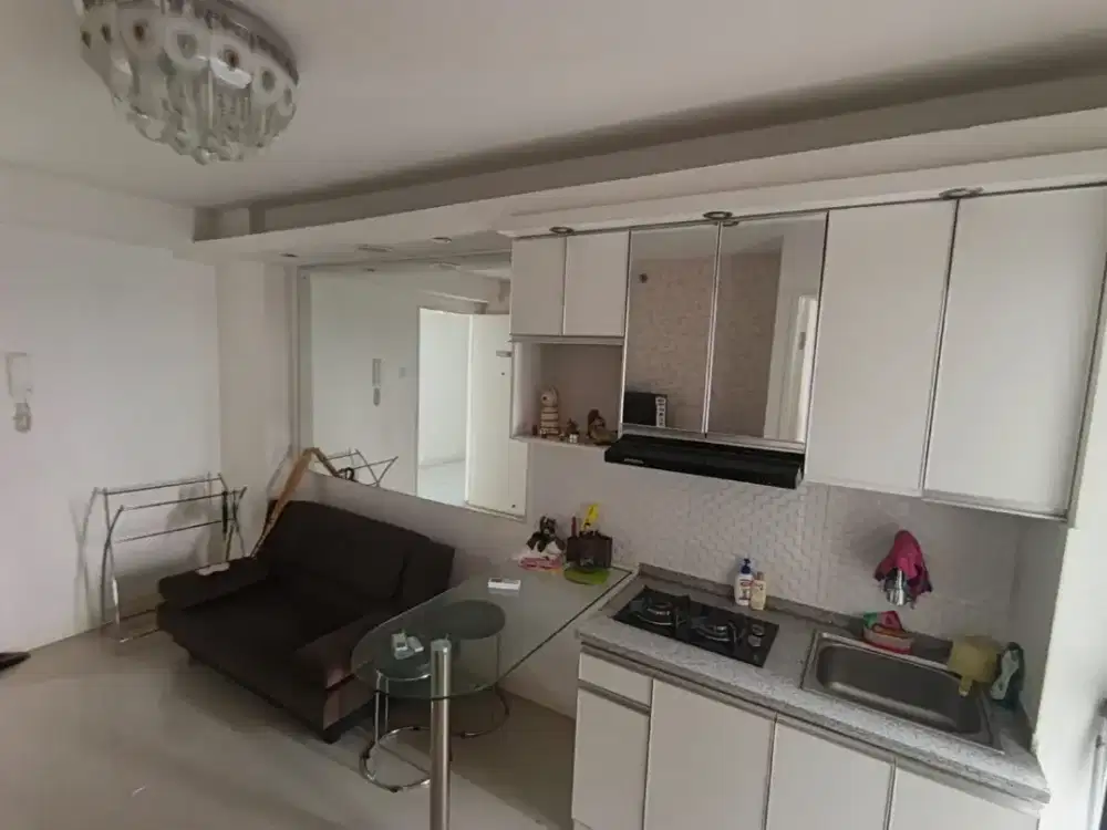 DISEWAKAN 2BR FURNISHED APARTEMEN BASSURA CITY