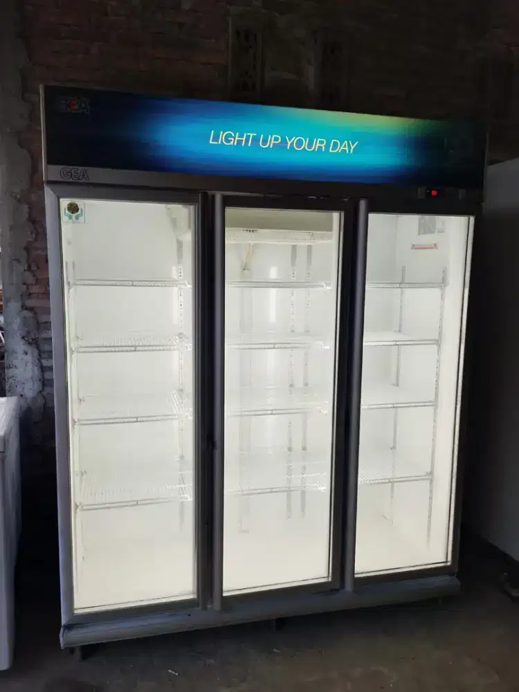 Chest chillir showcase 3 pintu mrk GEA