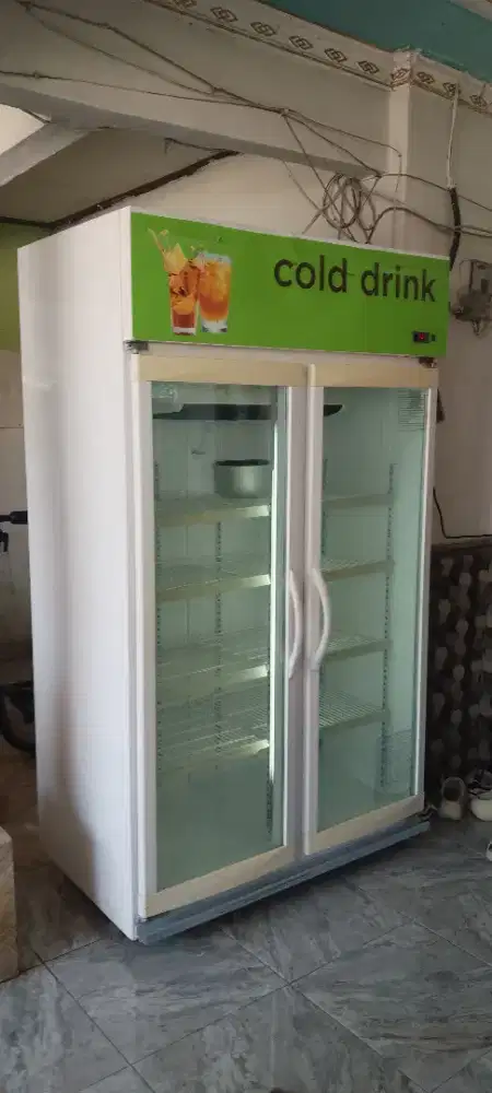 Chest chillir showcase 2 pintu mrk panasonic AB 1030 L