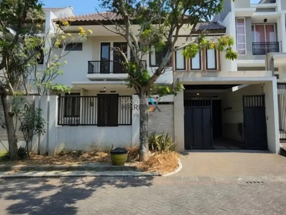 Dijual Rumah Semi Furnish di Nieuw Indie, Araya Golf Malang Kota