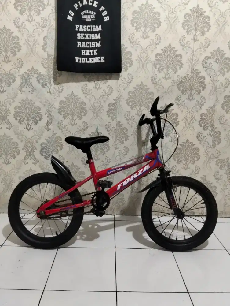Sepeda BMX anak ukuran 16 untuk umur 4 sampai 7 tahun