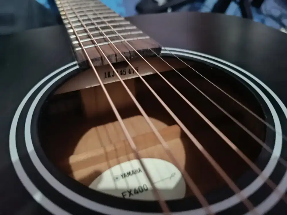 Gitar akustik Yamaha FX400 like new