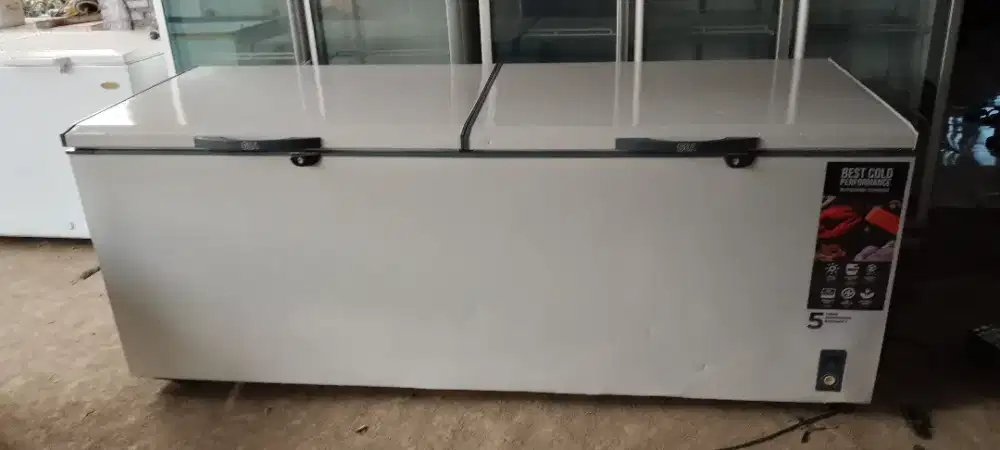 Chest freezer box mrk GEA AB 1200 L