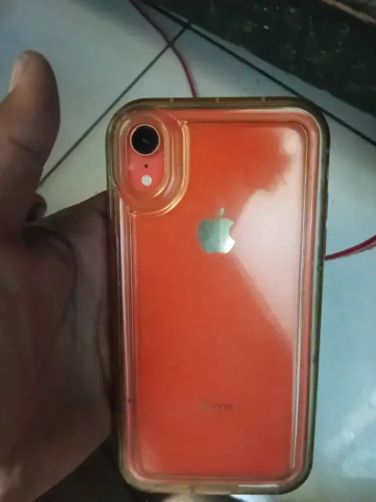 Iphone xr 64gb inter lulus bea cukai/ pajak