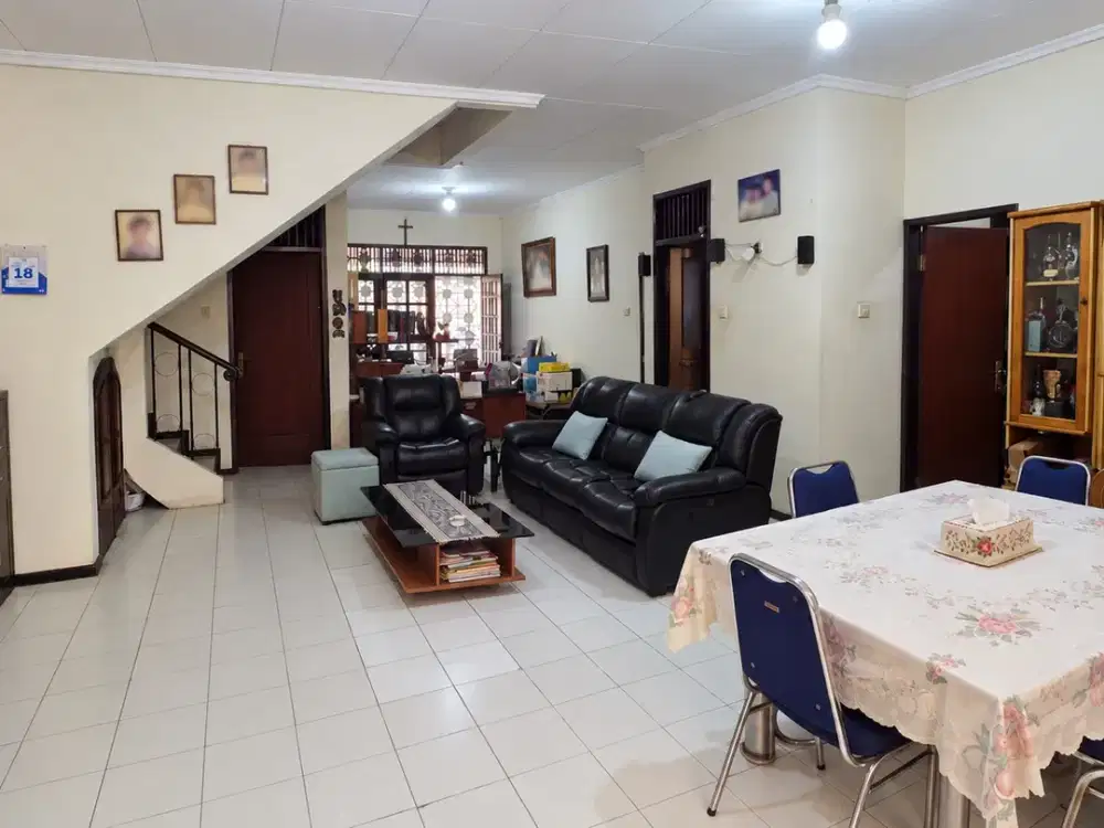 Dijual Rumah Janur Indah, Kelapa Gading