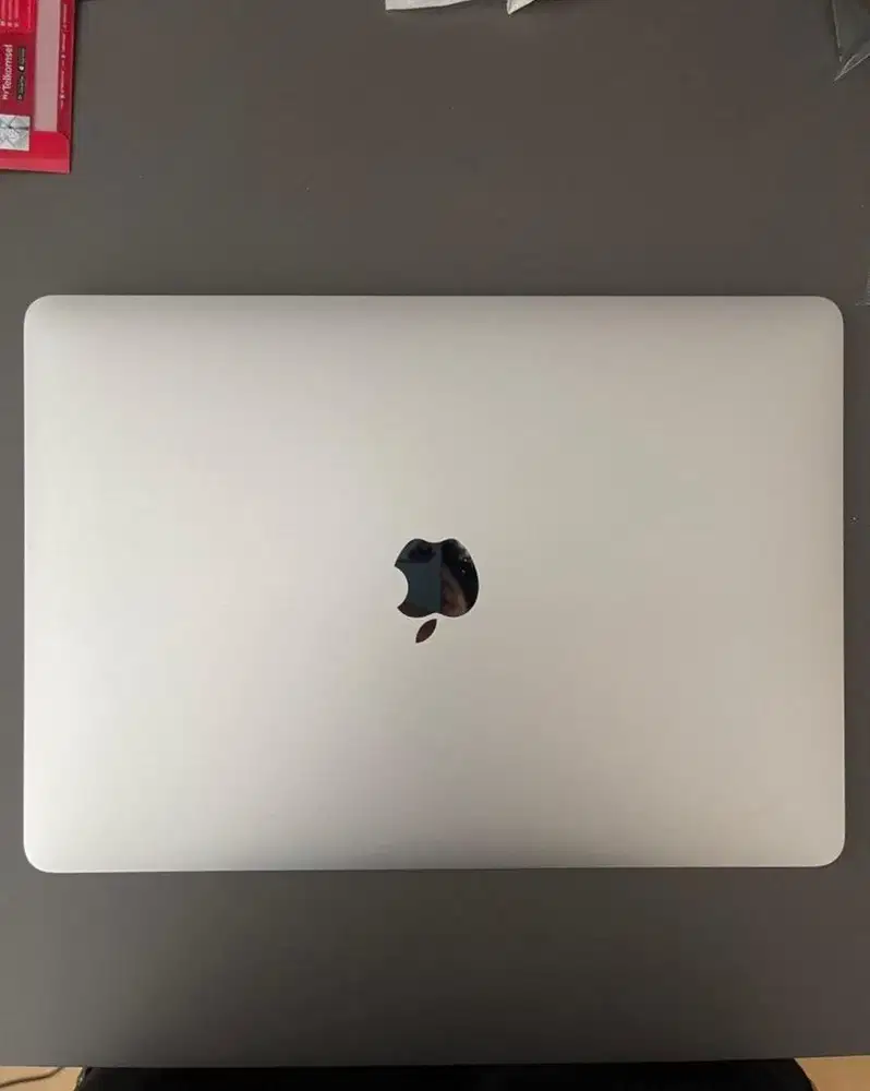 MACBOOK M1 - 8/256