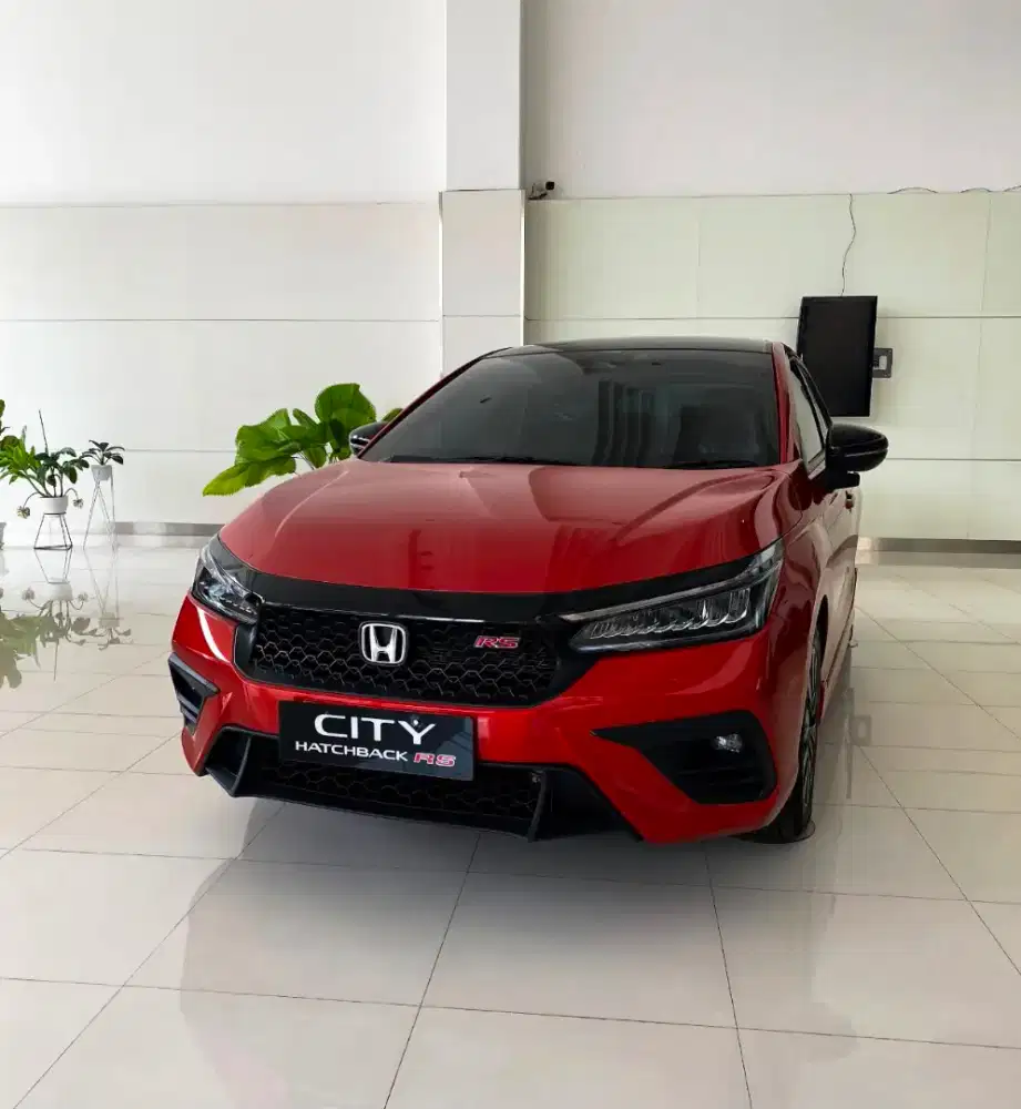 Honda City Hatchback RS Tipe Teratas Rangka 2025 Diskon Besar Rp50Jt!