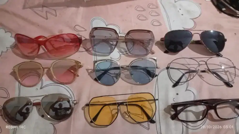Jual macam2 merk kacamata ray-ban, ck dan merk lain