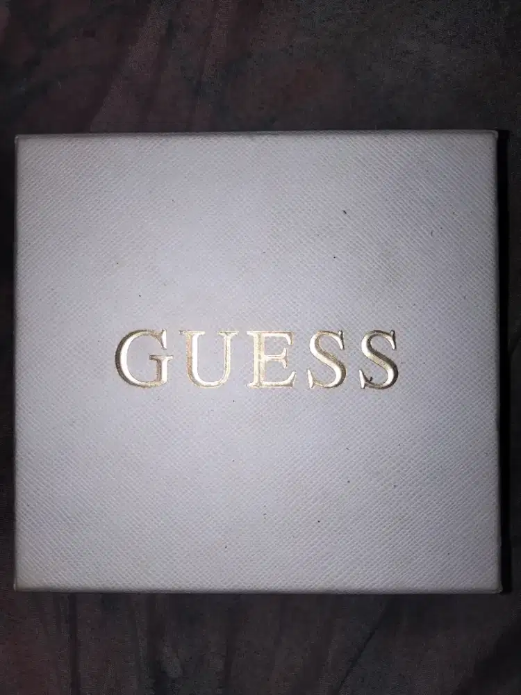Dompet guesss baru beliiii