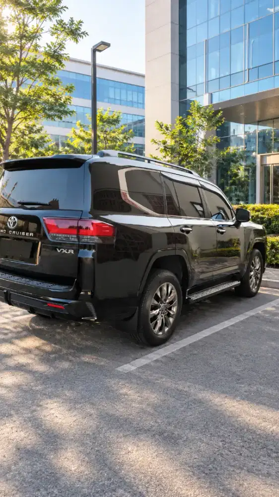 Toyata Lancruiser VXR Tahun 2024