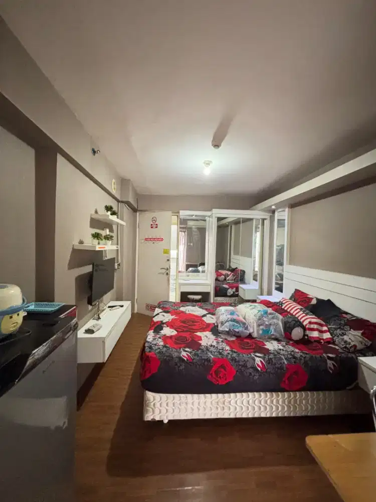 Disewakan Studio Fully Furnished Apartemen Bassura City