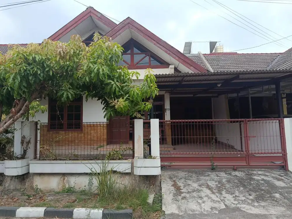 Dijual cepat, rumah di Majapahit Estate, Pedurungan, Semarang
