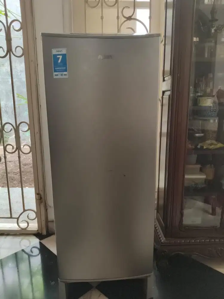 Kulkas aqua normal