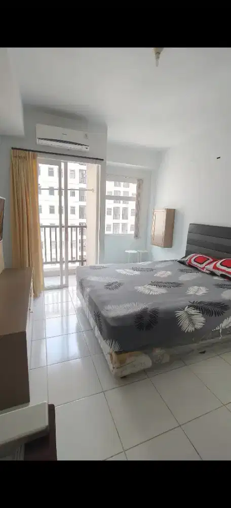 Disewakan apartemen studio lengkap dan bersih, tinggal pakai