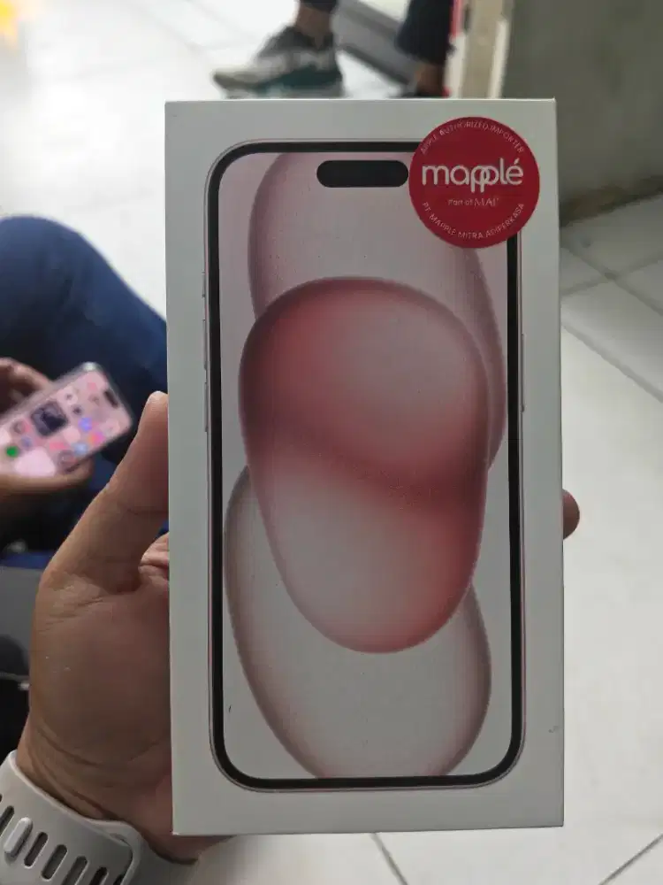 IPHONE 15 PINK 128
