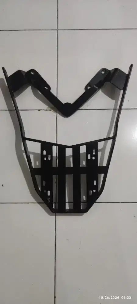 Bracket Nmax Old Kucay hampir baru