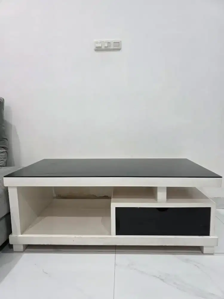 Meja Tamu Kaca Meja kecil ruang tamu