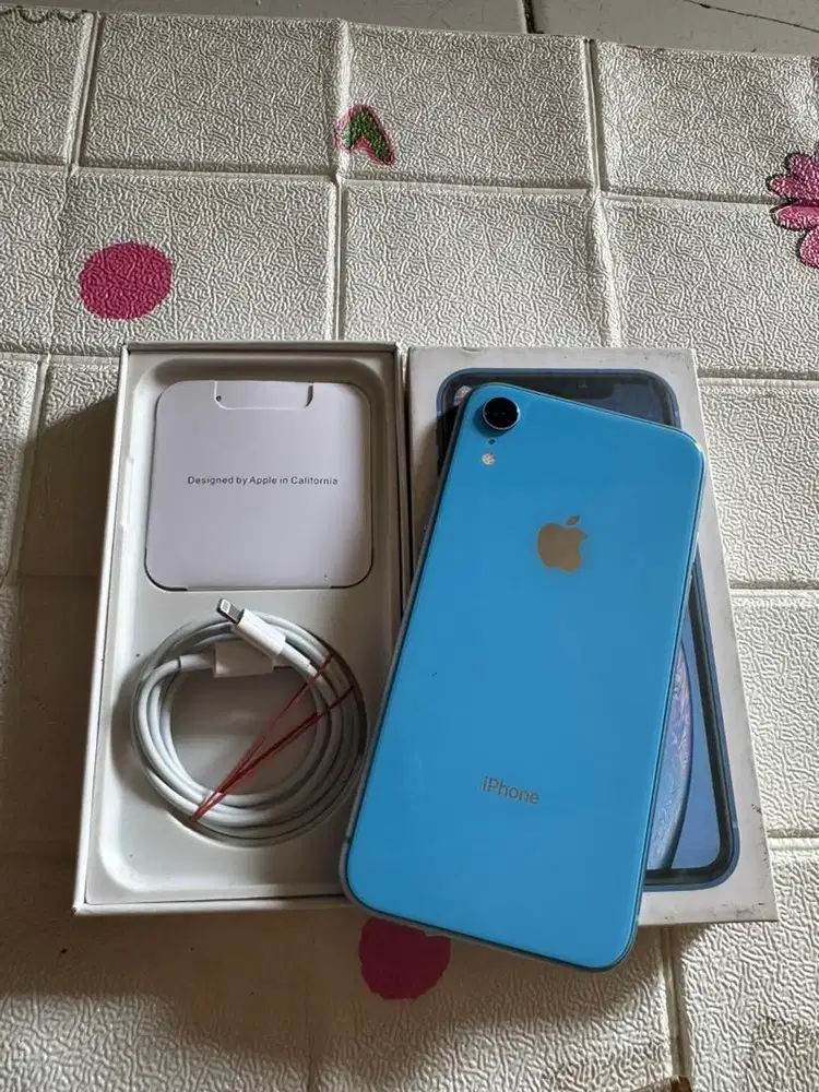 Iphone xr 64gb inter warna blue
