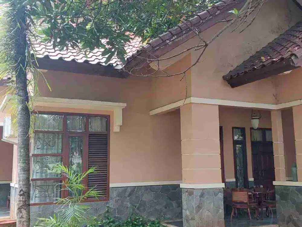 RUMAH DI JL RAYA TIRTO AGUNG BANYUMANIK SEMARANG