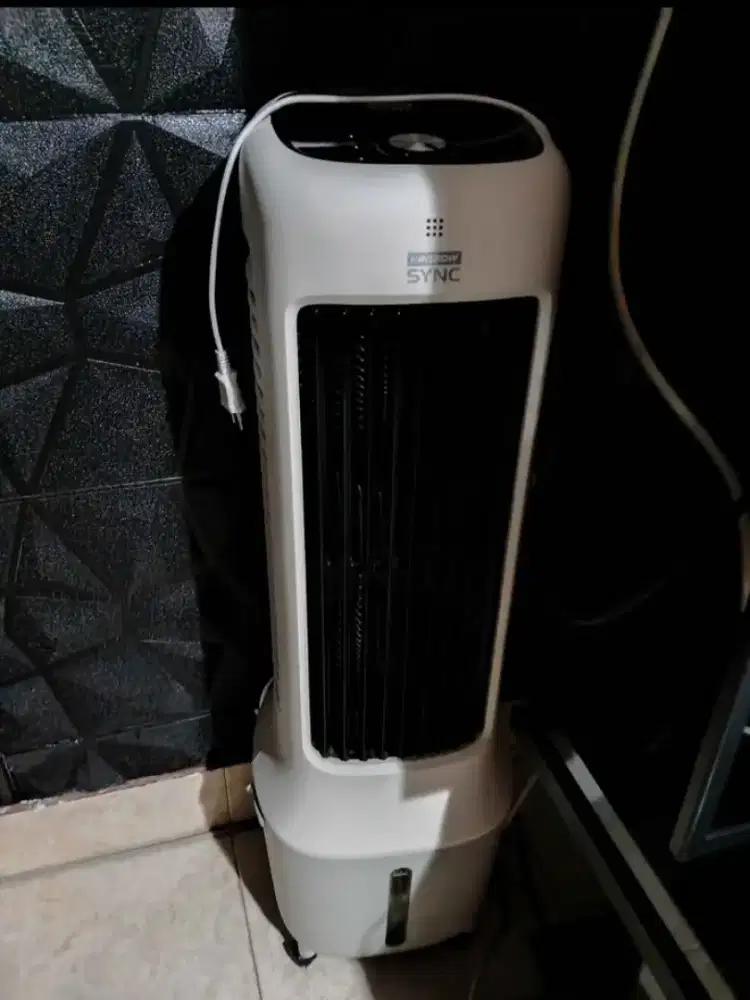 Air coler hemat lististrik merk krisbow
