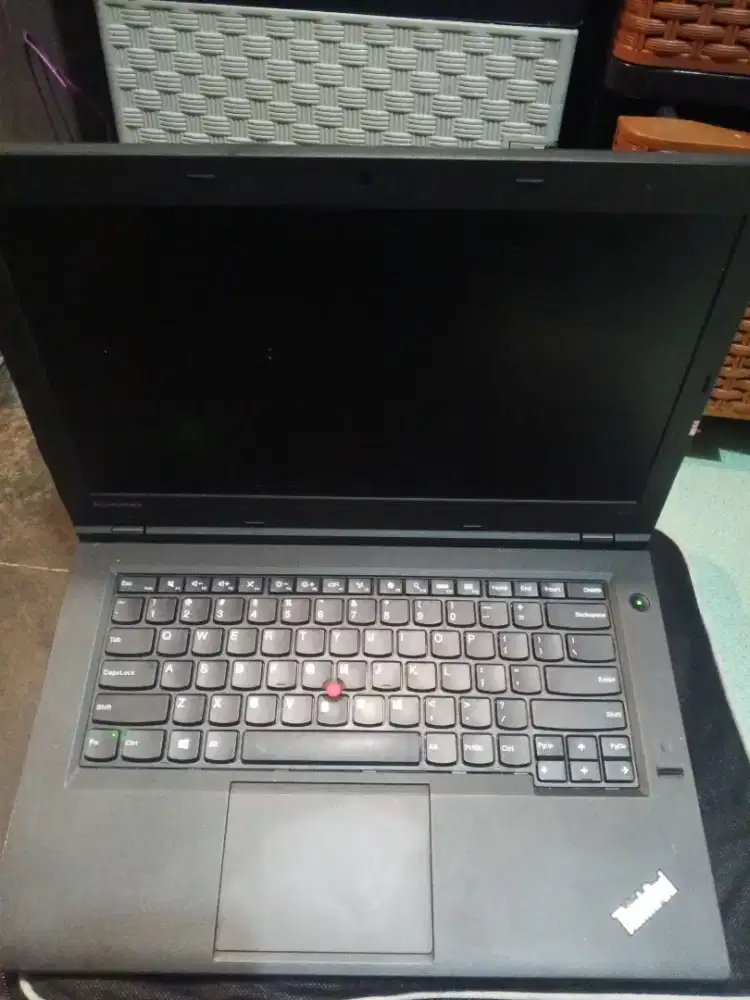 Jual laptop bekas