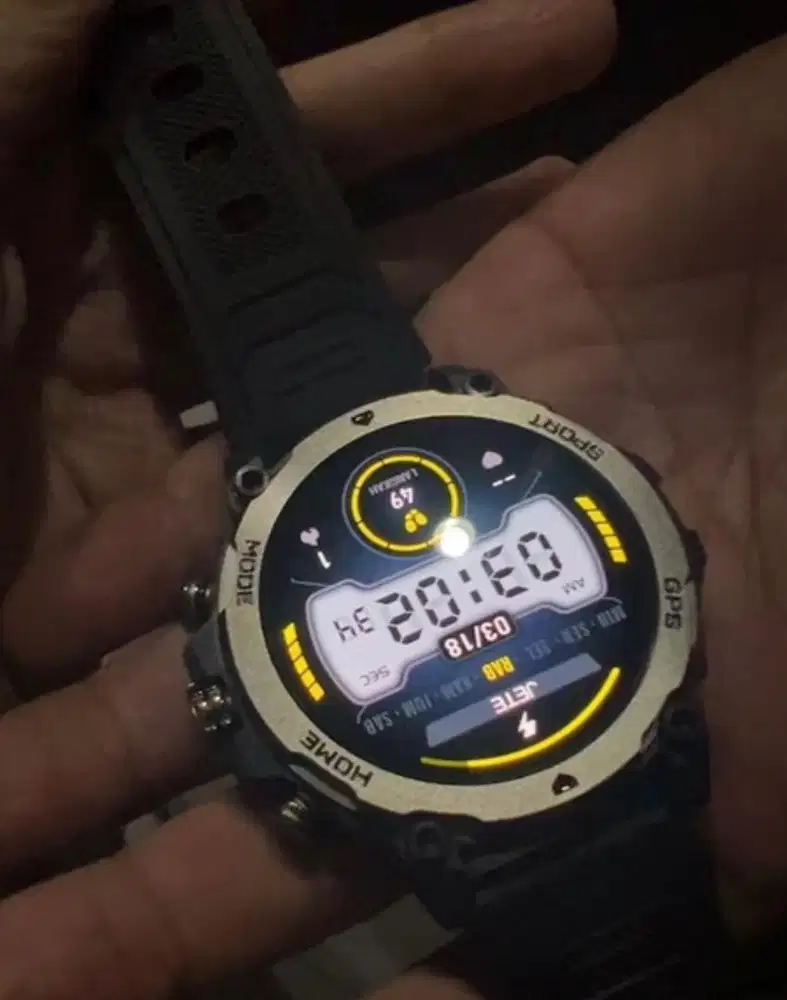 JAM SMARTWATCH JETE VOLT