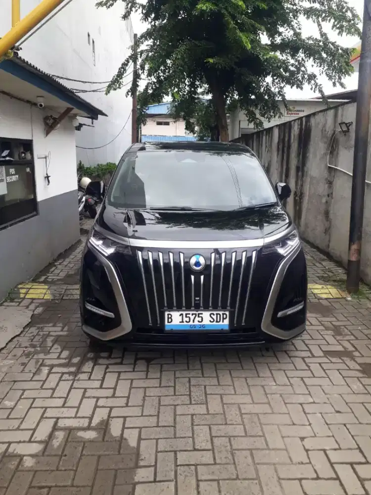 Di butuhkan secepatnya driver taksi khusus bandara