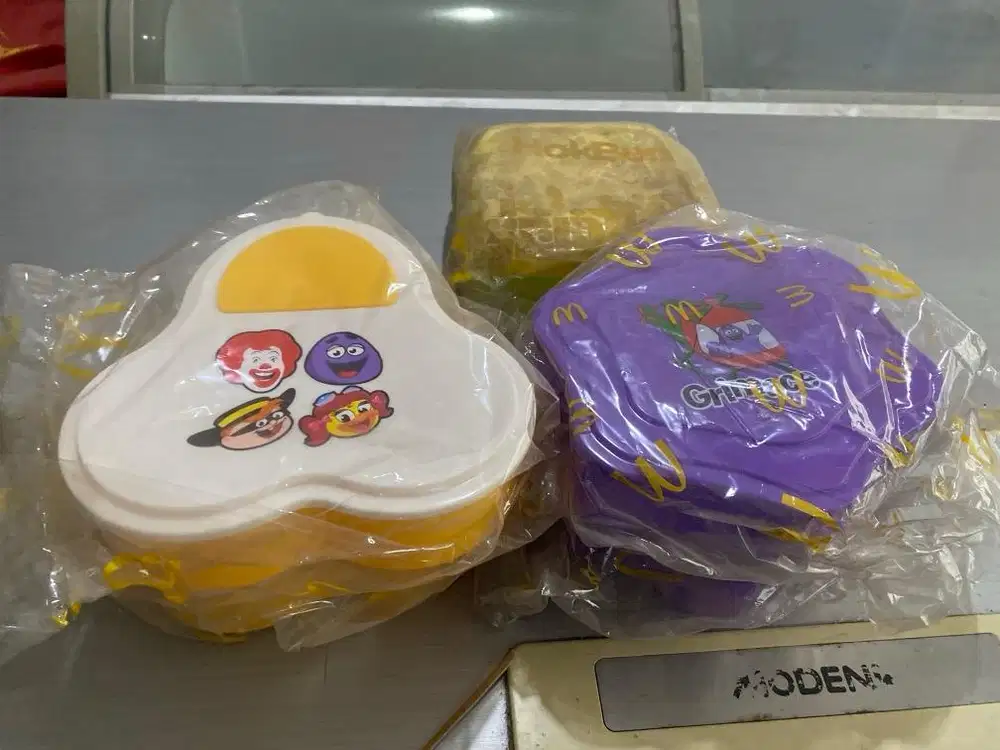 Kotak makan settt