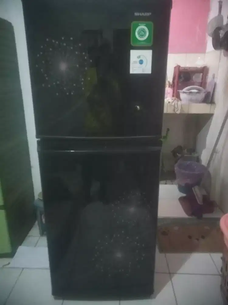 Jual kulkas 2 pintu merk SHARP