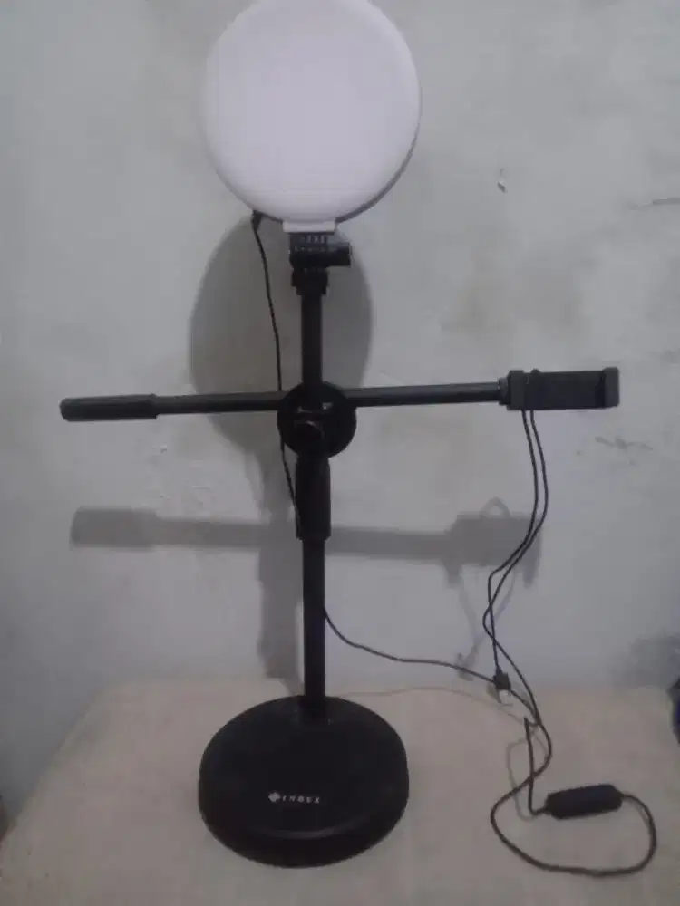 Stand holder Lampu 3 mode