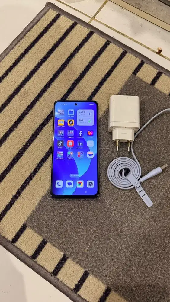Realme C55 silver 6/128GB Resmi Hp dan charger
