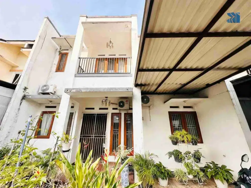 Rumah Dengan Tanah Luas di Cirendeu Tangsel