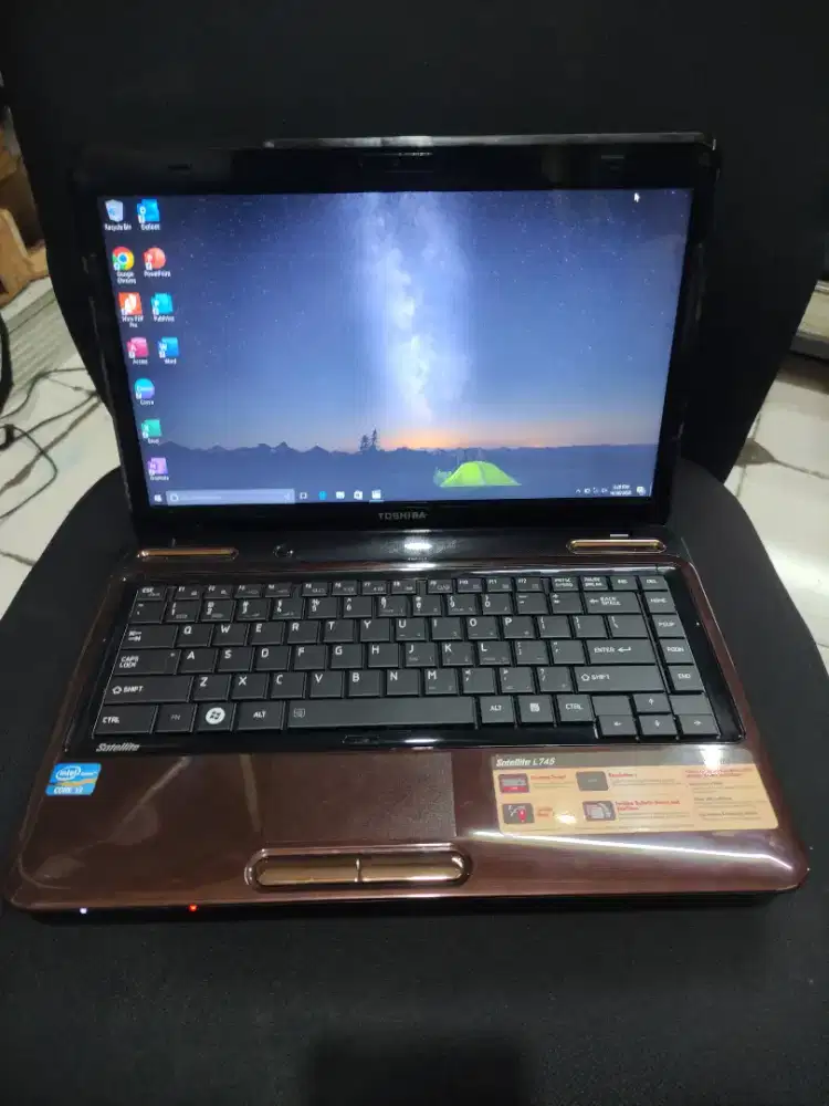 laptop toshiba core i3 6gb 640gb 14 mulus batre baru garansi 3bln