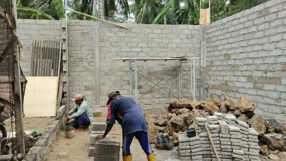 tukang bangunan dan bocor bocor