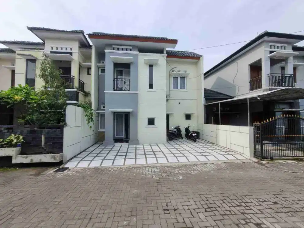 Dijual Rumah atau Homestay Aktif full furnished Dalam Perumahan di Jalan Palagan KM 8