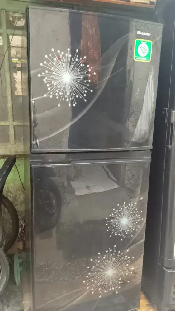 Kulkas 2 pintu Sharp GRATIS ANTAR