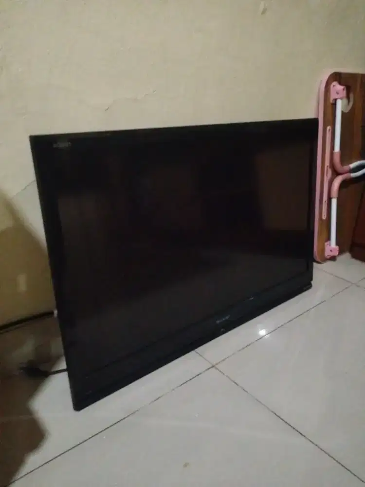 TV LCD 32 analog +stb