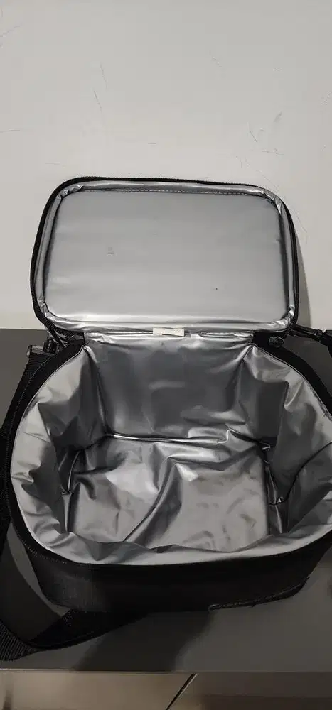 Cooler Box Merek Natural Moms