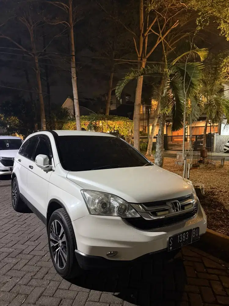 Honda CRV Matic Putih low km 2010