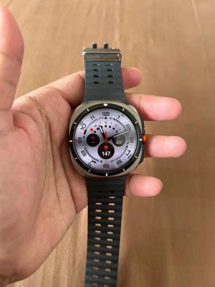 Galaxy Watch Ultra 47mm ex resmi Sein smartwatch charger only mulus