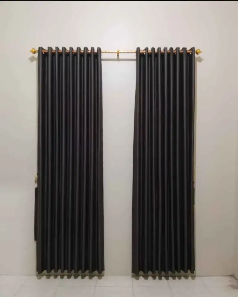 Jua Gorden Rumah Minimalis | Wallpaper dinding | Roller Blind